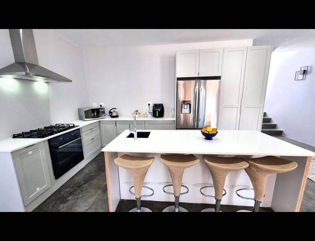 3 BEDROOM HOUSE FOR SALE IN YZERFONTEIN